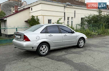 Седан Ford Focus 2001 в 