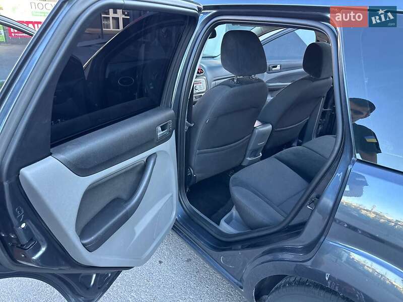 Универсал Ford Focus 2008 в Ровно