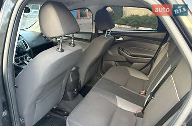 Седан Ford Focus 2013 в 