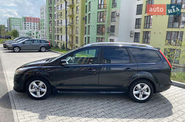 Универсал Ford Focus 2010 в 