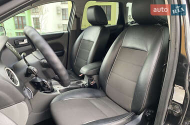 Универсал Ford Focus 2010 в 