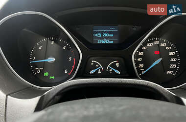 Универсал Ford Focus 2012 в 