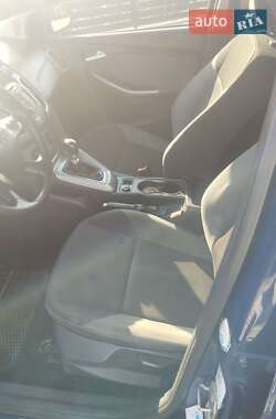 Универсал Ford Focus 2013 в 