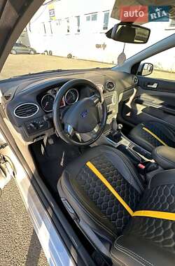 Универсал Ford Focus 2010 в 
