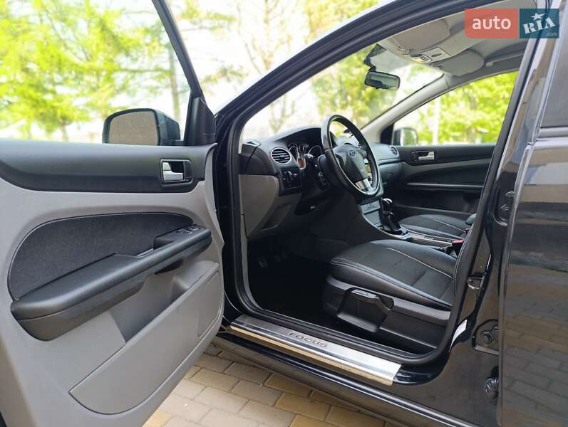 Універсал Ford Focus 2009 в Звягелі