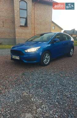 Хэтчбек Ford Focus 2015 в Новом Ярычеве