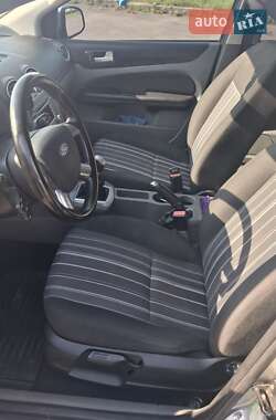 Универсал Ford Focus 2010 в 