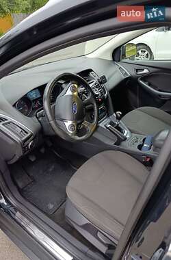 Универсал Ford Focus 2012 в 