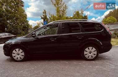 Универсал Ford Focus 2010 в 