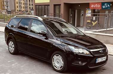Универсал Ford Focus 2010 в 