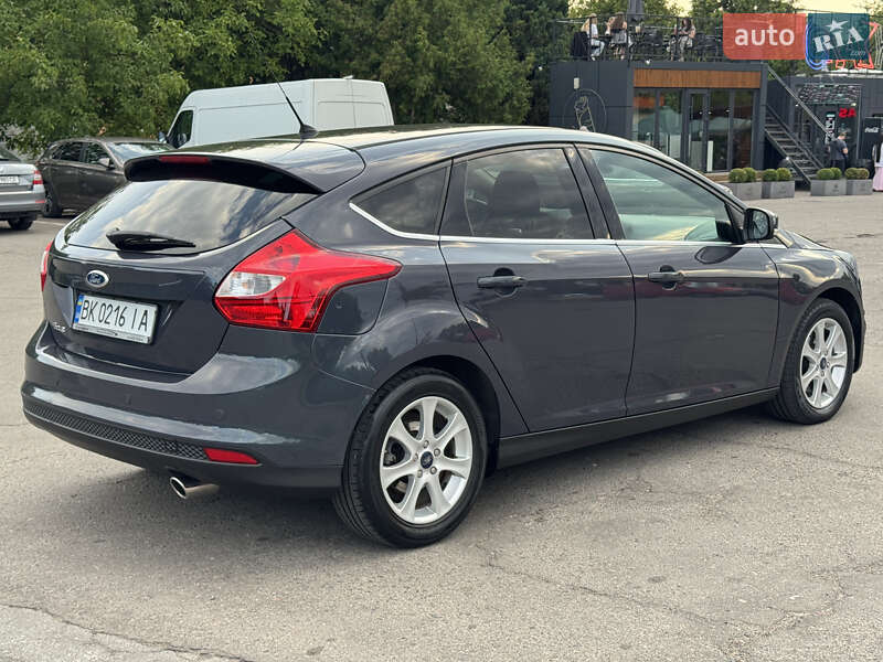 Хэтчбек Ford Focus 2014 в Ровно