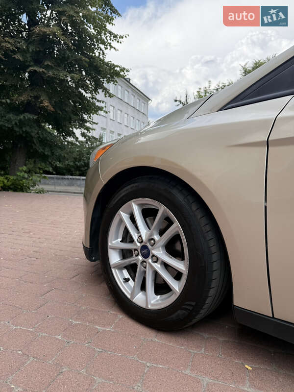 Седан Ford Focus 2018 в Киеве