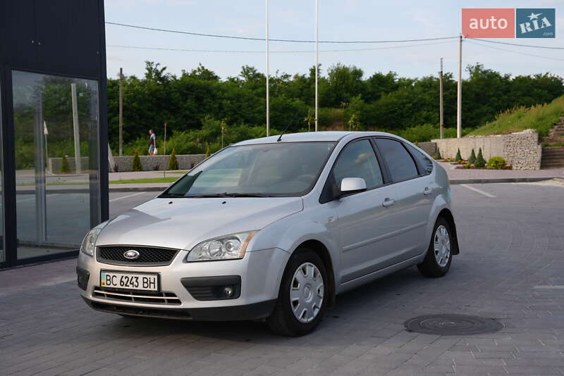 Хетчбек Ford Focus 2007 в 