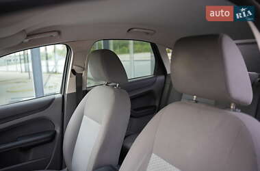Хетчбек Ford Focus 2007 в 