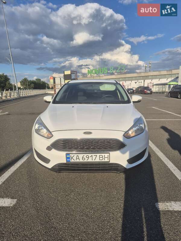 Седан Ford Focus 2015 в Києві