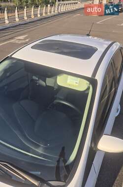 Седан Ford Focus 2015 в 