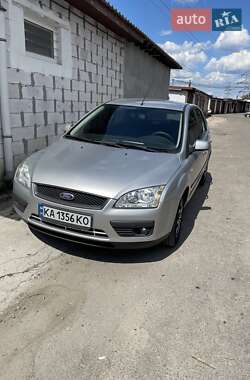 Хэтчбек Ford Focus 2007 в Киеве