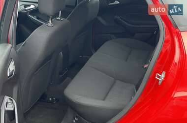 Седан Ford Focus 2015 в 