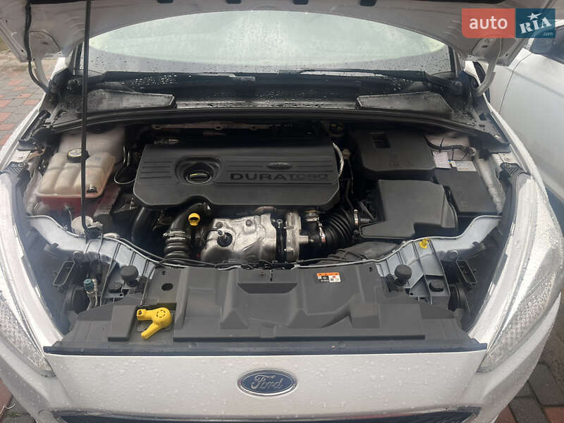 Хэтчбек Ford Focus 2017 в Львове