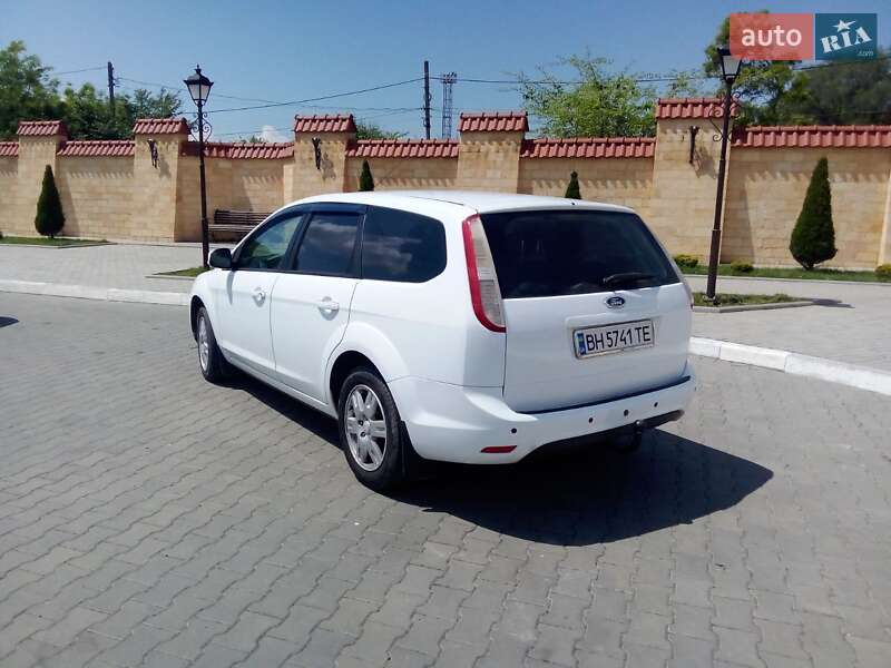 Універсал Ford Focus 2010 в Ізмаїлі