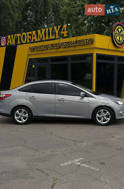 Седан Ford Focus 2013 в 