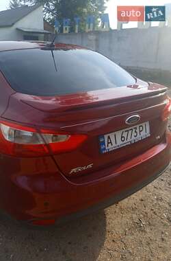 Седан Ford Focus 2013 в 