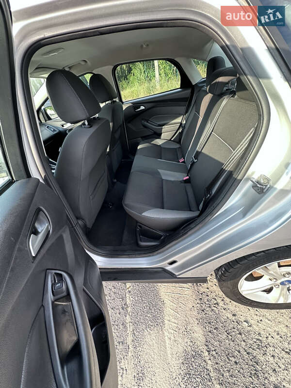 Седан Ford Focus 2014 в Киеве