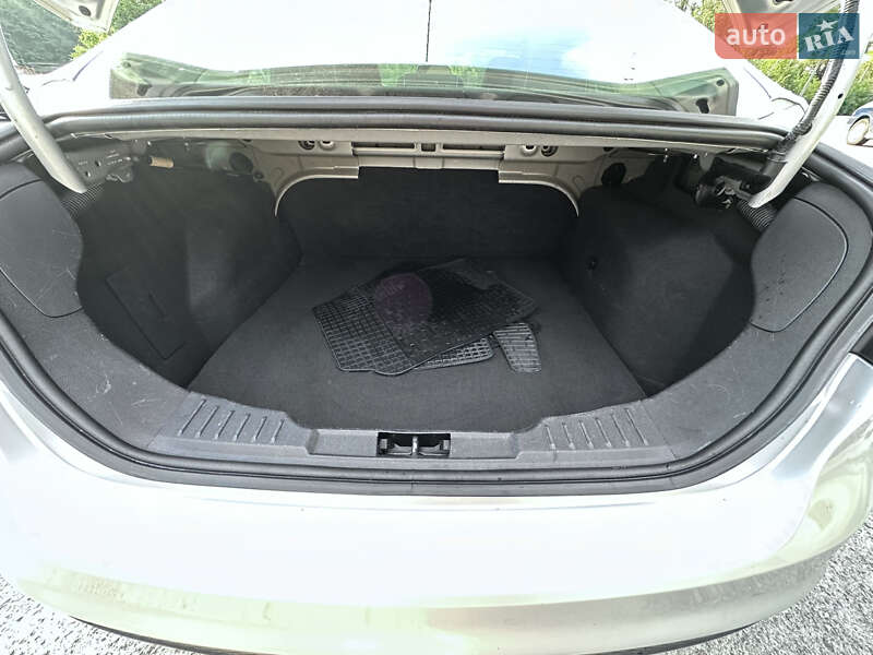 Седан Ford Focus 2014 в Киеве