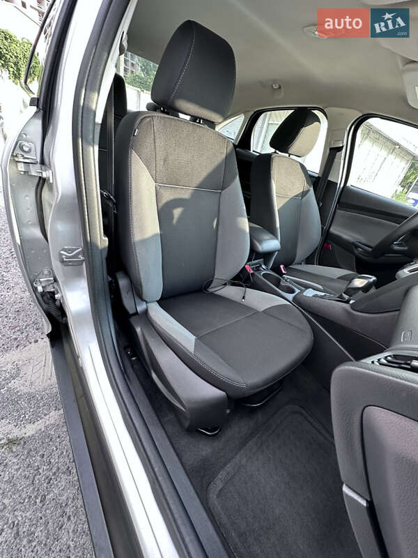 Седан Ford Focus 2014 в Киеве