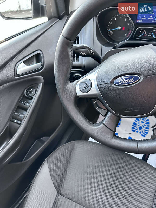 Седан Ford Focus 2014 в Киеве