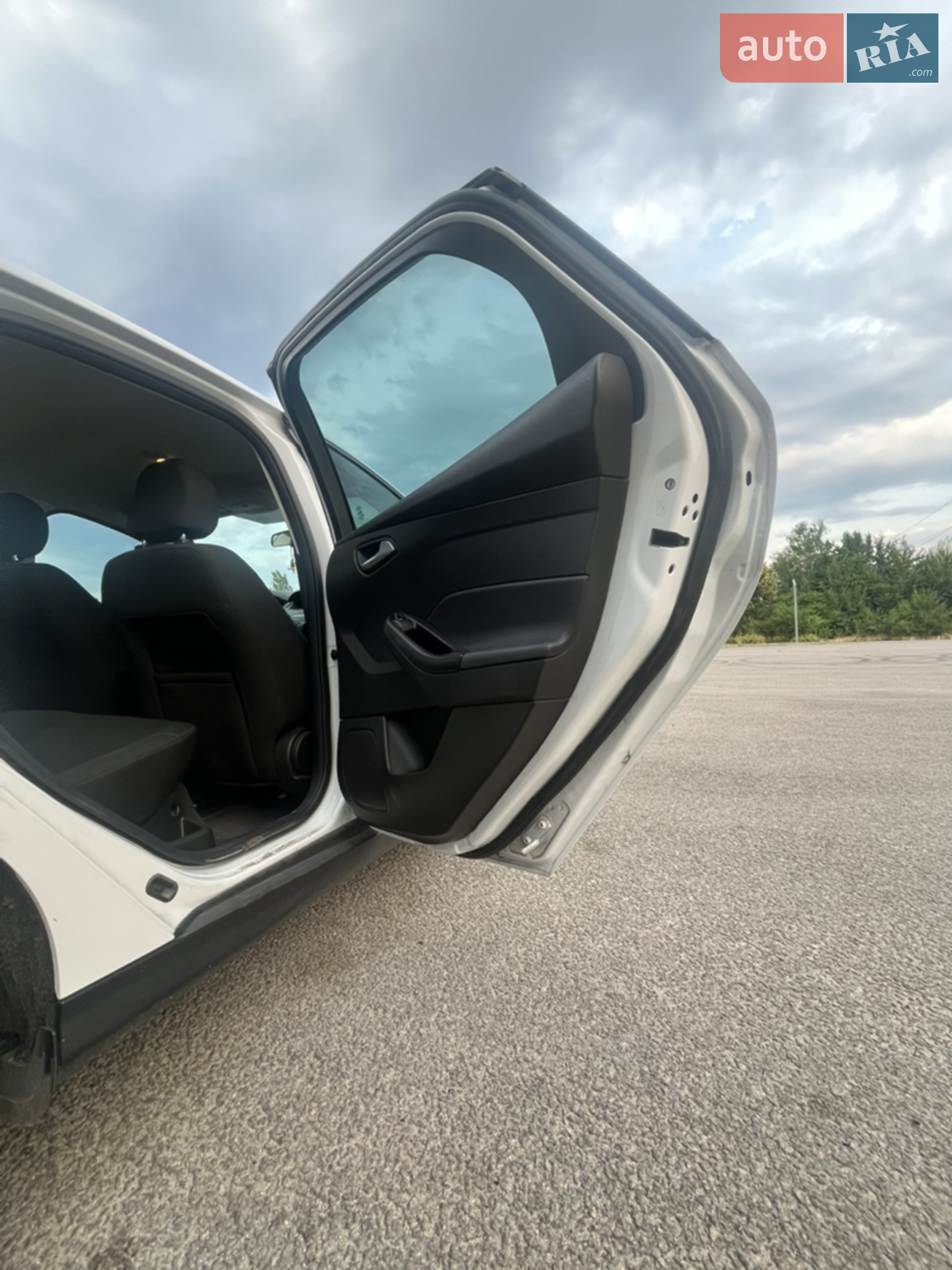 2015 Ford Focus - мініатюра 25