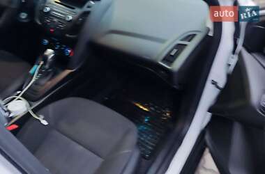 Седан Ford Focus 2016 в 
