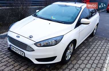 Седан Ford Focus 2016 в 