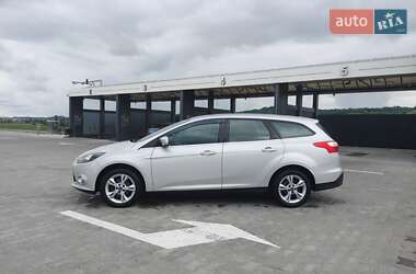 Универсал Ford Focus 2013 в 