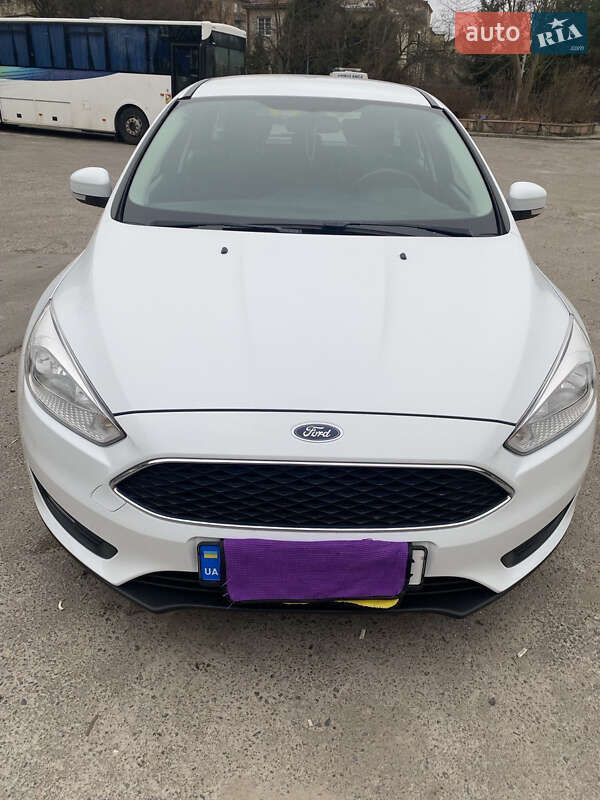 Універсал Ford Focus 2015 в Львові фото 5 Універсал Ford Focus 2015 в Львові