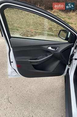 Универсал Ford Focus 2015 в 