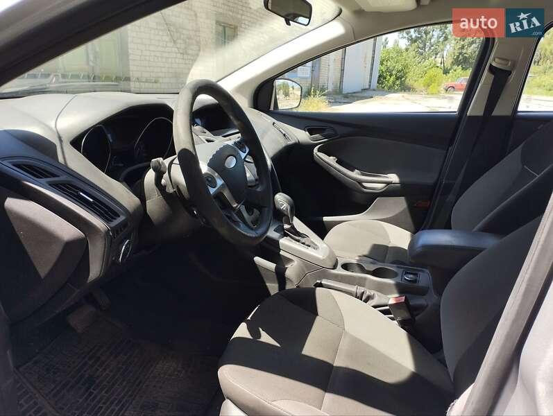 Седан Ford Focus 2011 в Дніпрі