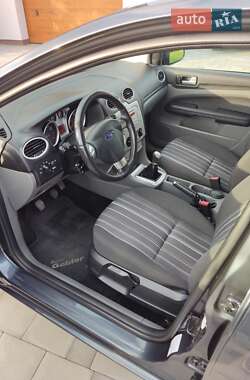 Хэтчбек Ford Focus 2008 в 
