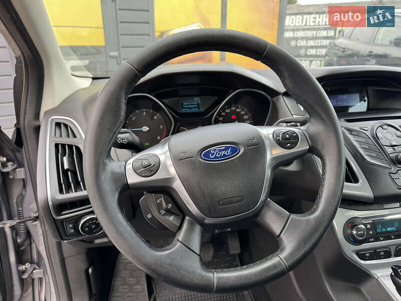 Хэтчбек Ford Focus 2011 в Стрые