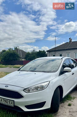 Хетчбек Ford Focus 2015 в Миргороді