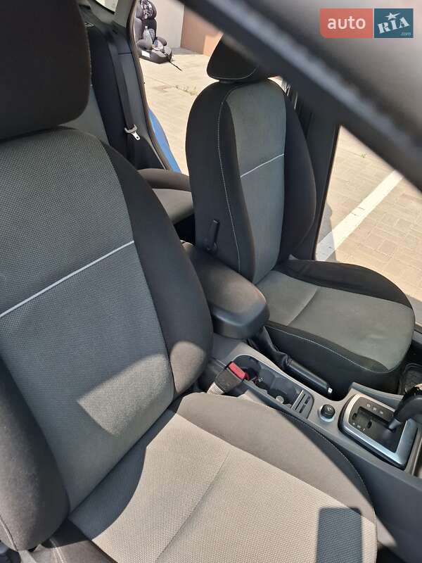 Хэтчбек Ford Focus 2010 в Киеве