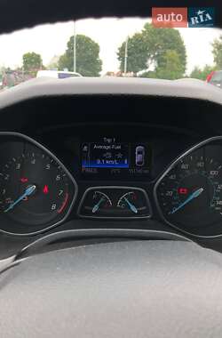 Седан Ford Focus 2012 в 