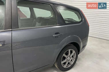 Универсал Ford Focus 2010 в 