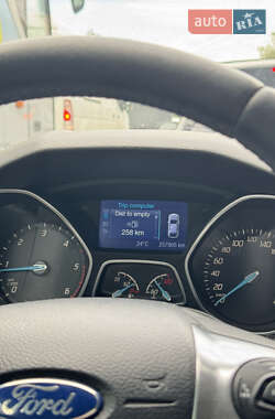 Универсал Ford Focus 2013 в 