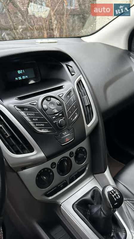 Хетчбек Ford Focus 2013 в Володимирі
