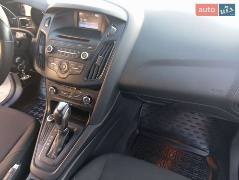 Хетчбек Ford Focus 2015 в Харкові