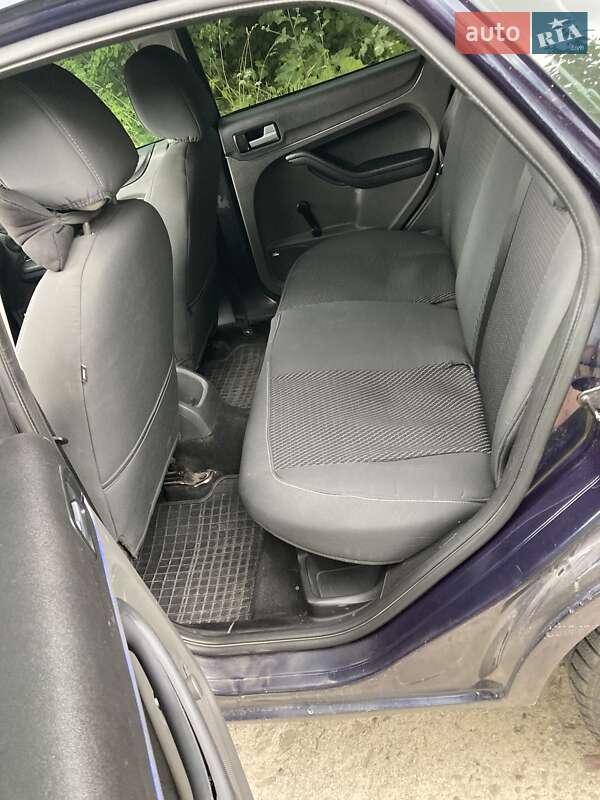 Хэтчбек Ford Focus 2007 в Львове
