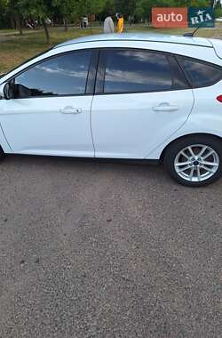 Хэтчбек Ford Focus 2017 в 