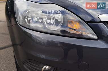Универсал Ford Focus 2011 в 