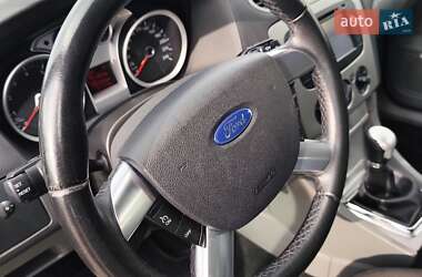 Универсал Ford Focus 2011 в 